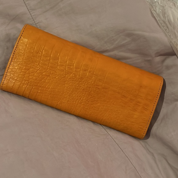 Brand New Imported Leather w/ Stamped Croc Skin Wallet-Handmade in Nicaragua, CA - Picture 15 of 16